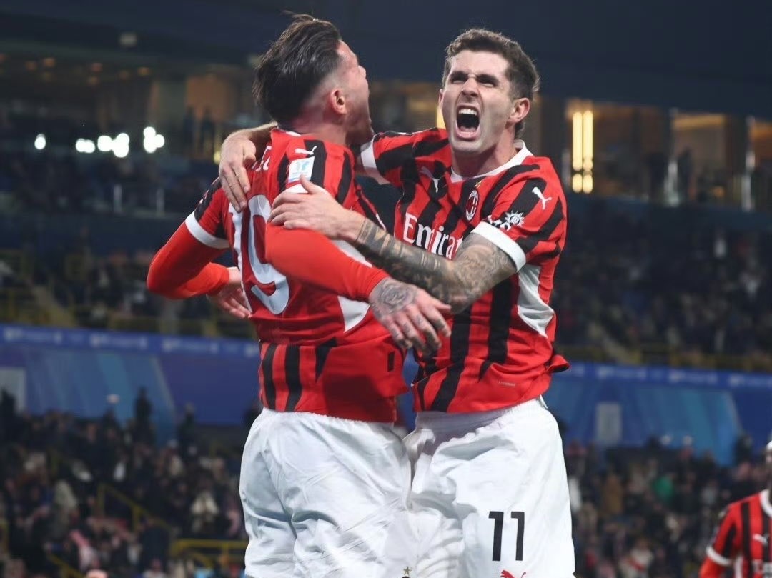 包含国际米兰迎西甲关键赛,转会期复出首秀,话题不断,年轻球员得到机会的词条 包含国际米兰迎西甲关键赛,转会期复出首秀,话题不断,年轻球员得到机会的词条