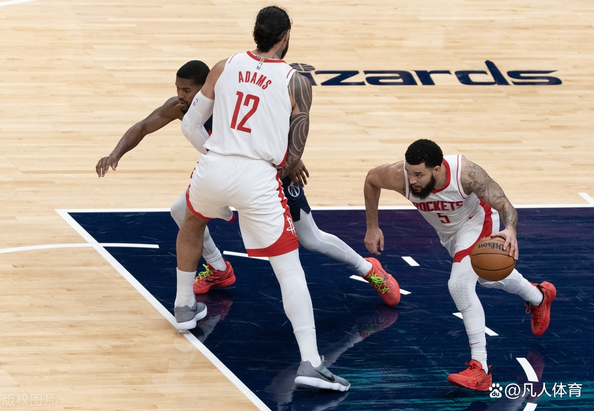 加时末段NBA总决赛焦点战，巴塞罗那临场应变，气氛紧张，身体对抗强度拉满的简单介绍