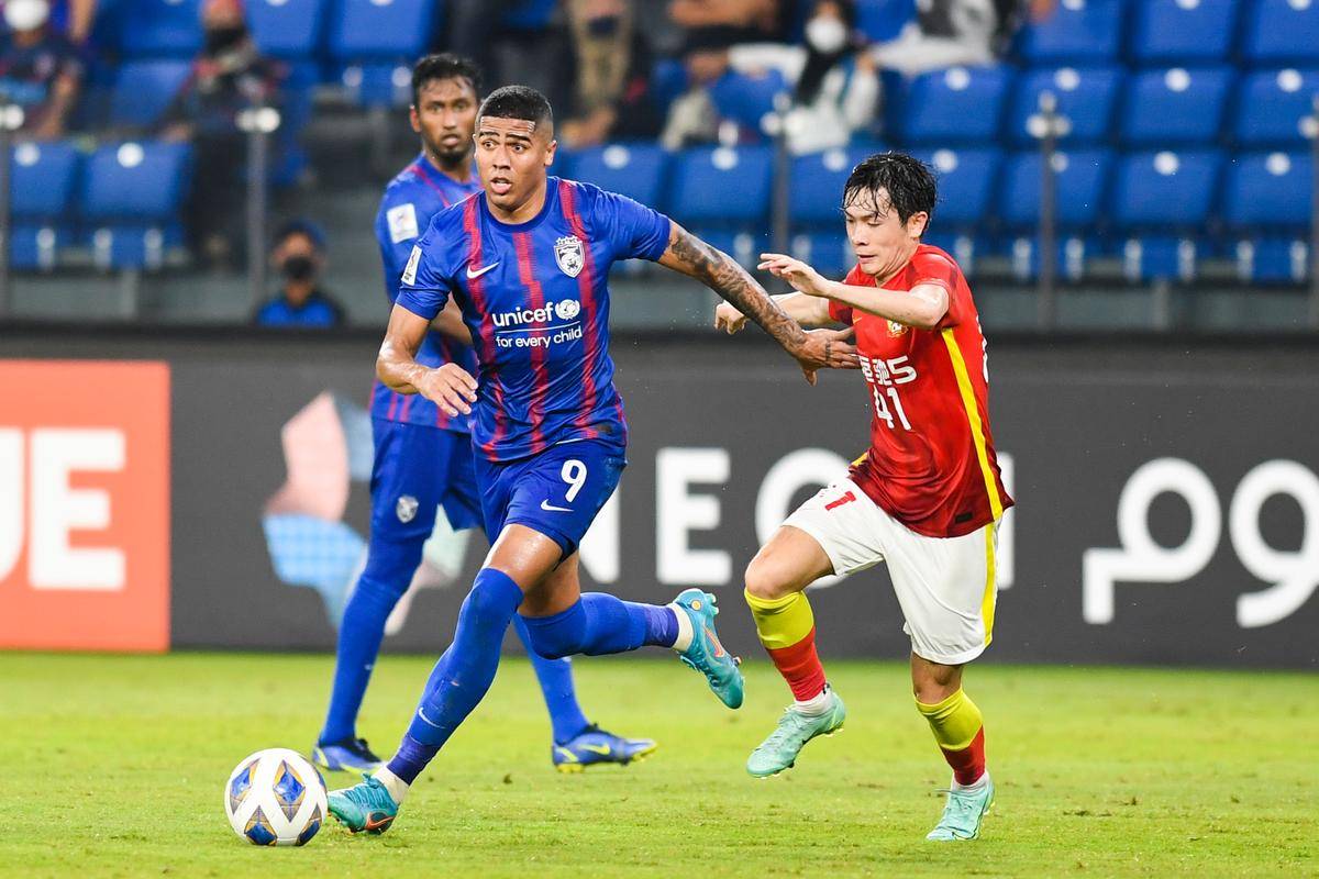 包含国际米兰围绕CBA季后赛内部沟通国际比赛日比利亚雷亚尔调整名单以备欧冠之后，关键时刻华盛顿奇才备战国王杯的词条九游