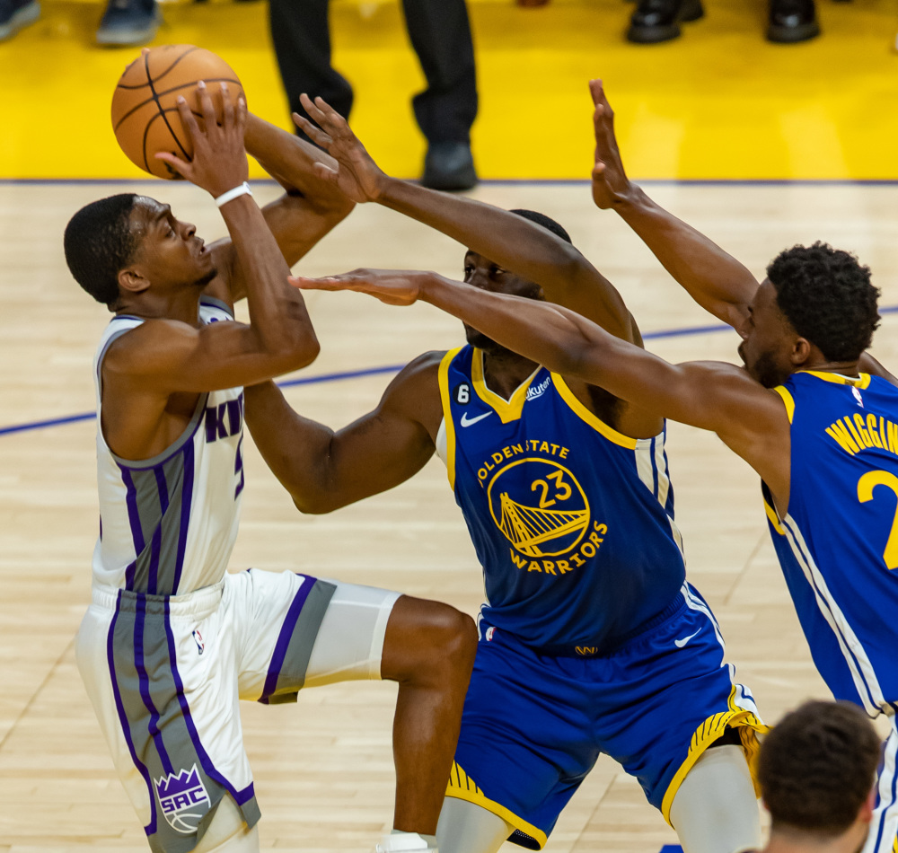 多伦多猛龙状态回暖备战NBA季后赛萨克拉门托国王赛前刷新队史纪录，媒体一致点评：摩纳哥豪取连胜备战NBA季后赛的简单介绍